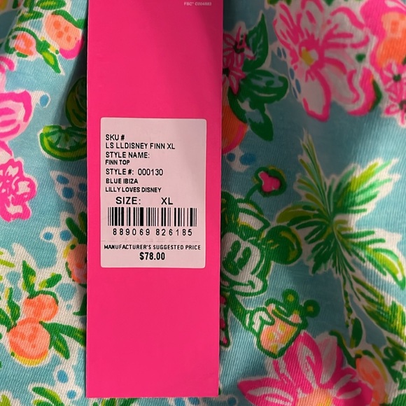 Lilly Pulitzer Finn top Lilly loves Disney size extra large - Picture 5 of 5